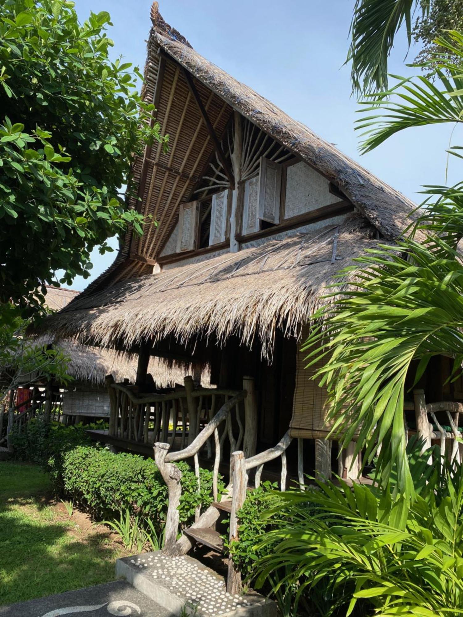 Flower Bud Bungalow Balangan Jimbaran  Exterior photo