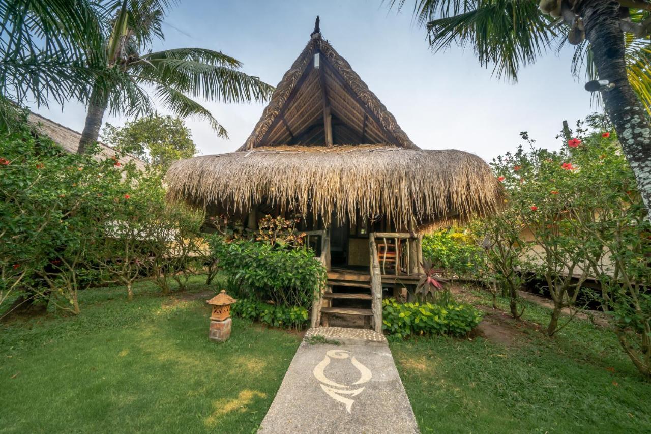 Flower Bud Bungalow Balangan Jimbaran  Exterior photo